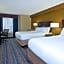 Holiday Inn Express and Suites Pittsburgh West Mifflin