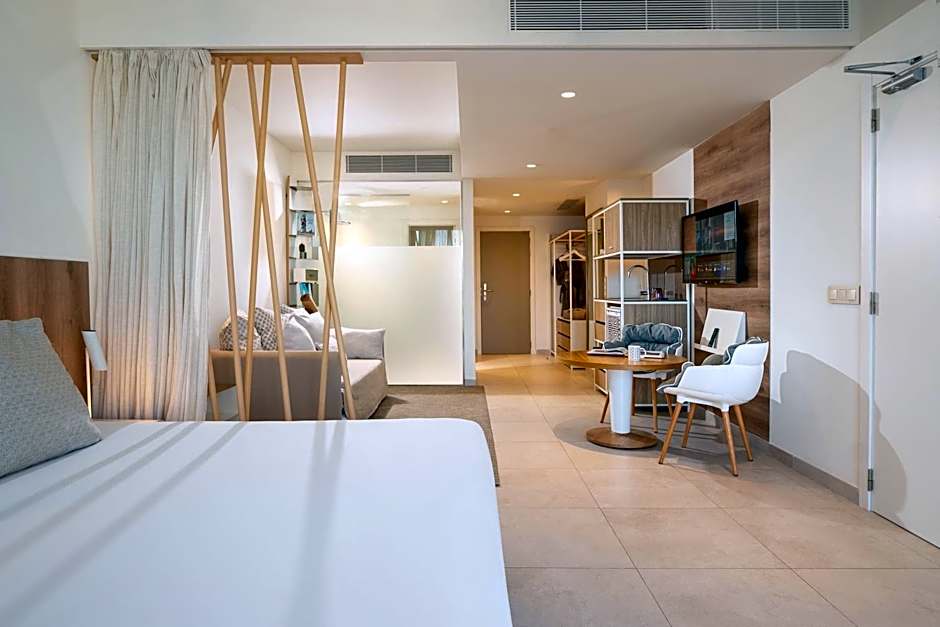 INNSiDE by Meliá Calviá Beach