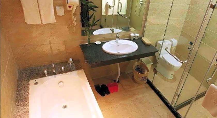 Greentree Inn Anhui Fuyang Funan East Huaihe Road Express Hotel