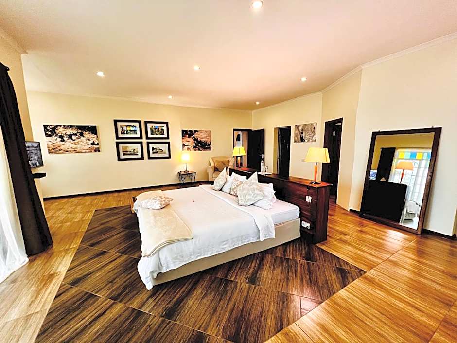 Pink Flamingo Boutique Hotel