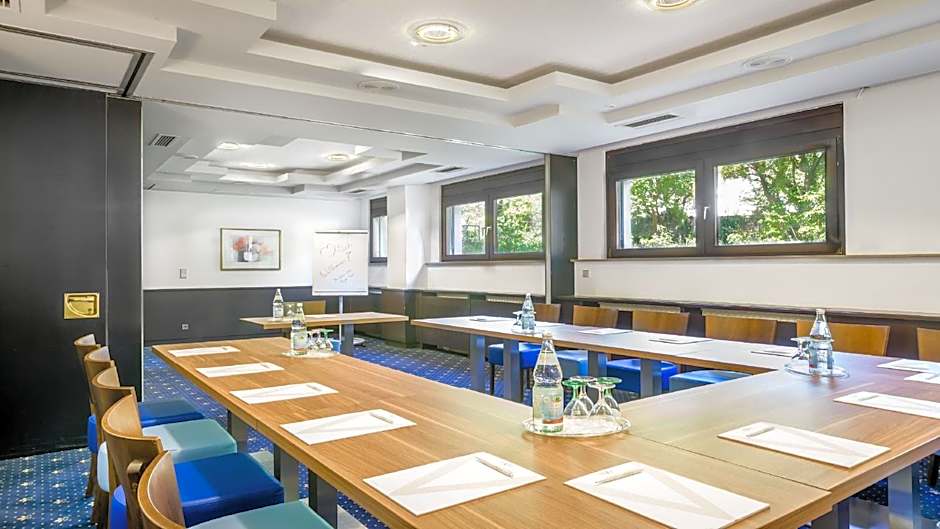 Garner Hotel Stuttgart City Centre By IHG