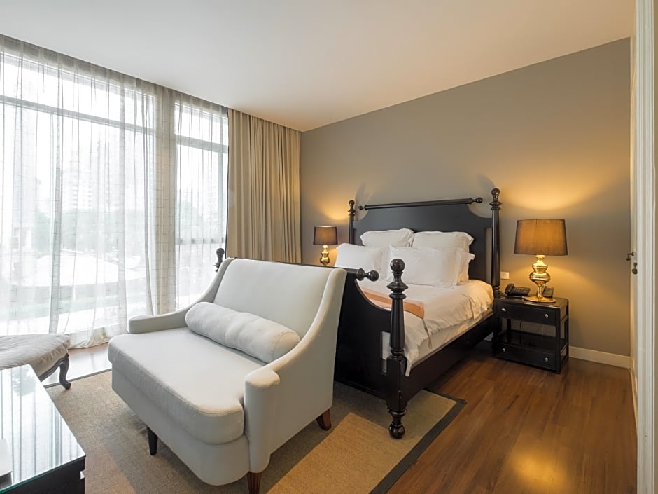 Rongratana Executive Residence