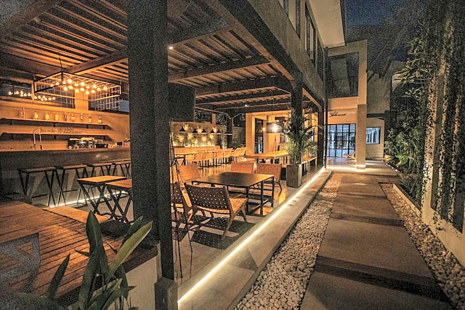 Rhythm & Rumble Hostel