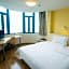 7 Days Inn Guangzhou Zhongshan 1st Overpass Branch