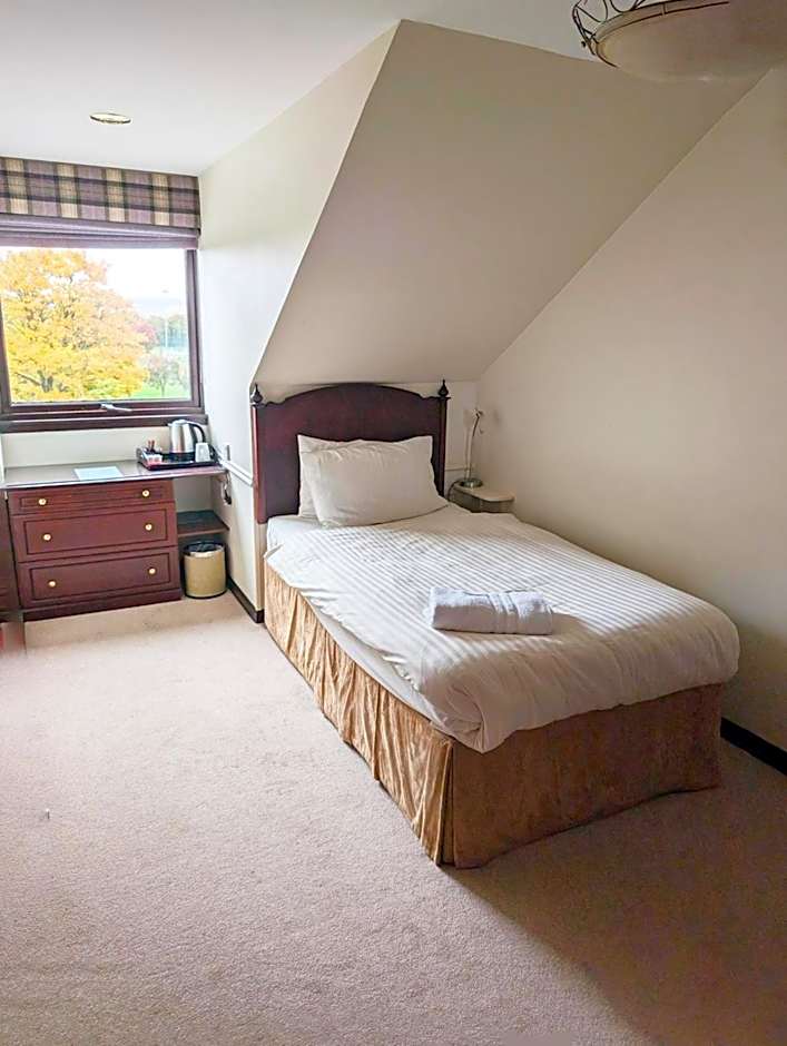 Strathburn Hotel Inverurie by Compass Hospitality