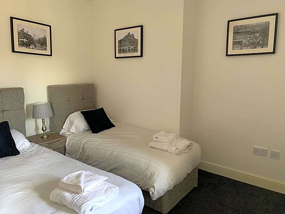 Market Place Serviced Apartments, Leek