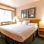 RiverTree Inn & Suites