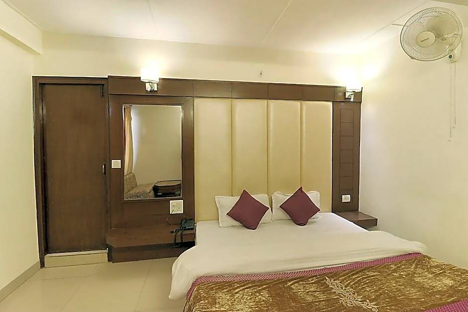 Hotel Surya Kiran
