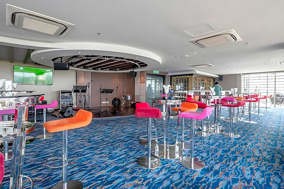 Astana Wing - Riverside Majestic Hotel