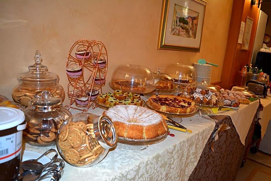 Hotel Lory & Ristorante Ferraro