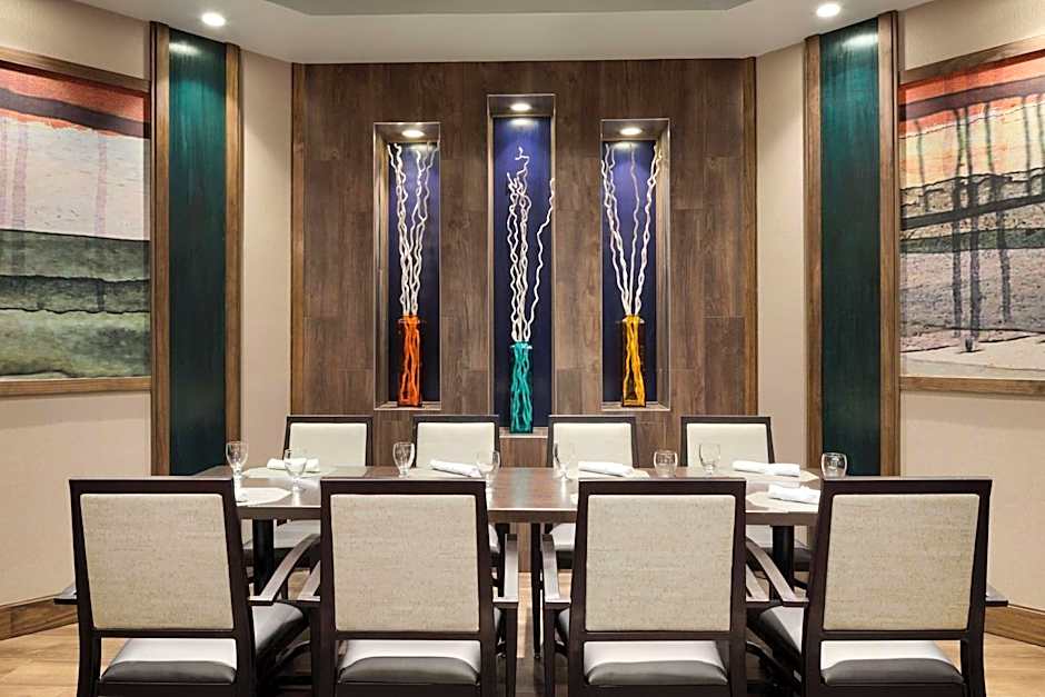 DoubleTree By Hilton Somerset Exec. Meeting Center