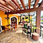 El Zaguán Colonial by GuruHotel