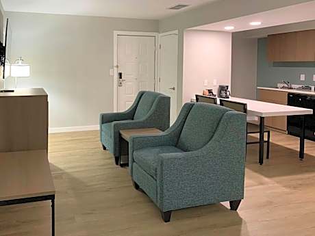 King Suite/ Non Smoking
