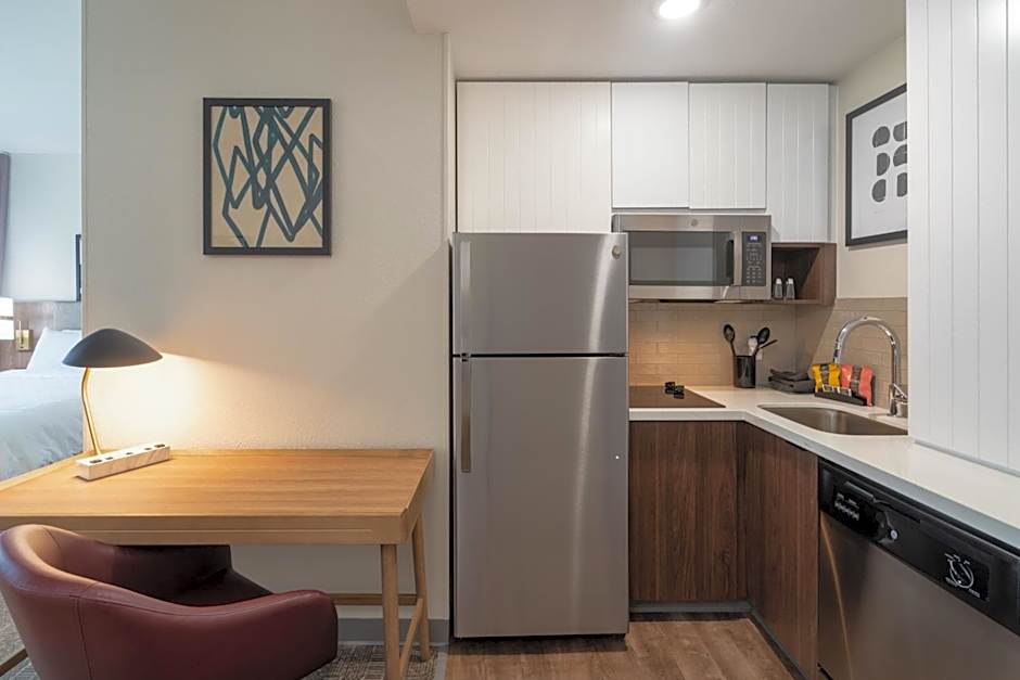 Staybridge Suites - Flowood - NW Jackson By IHG