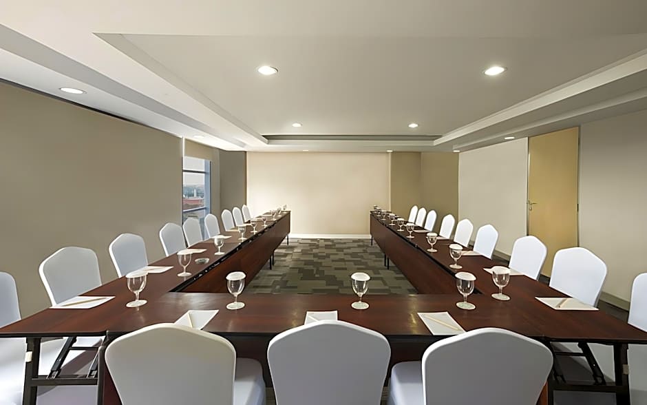 KHAS Pekanbaru Hotel
