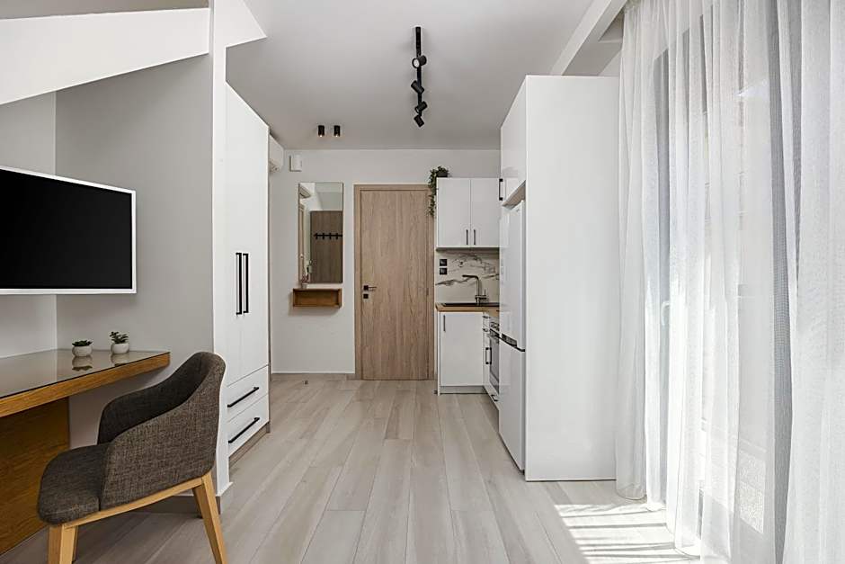 MELIGEO Suites Center of IOANNINA