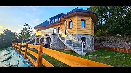 Villa na pagórku Limanowa