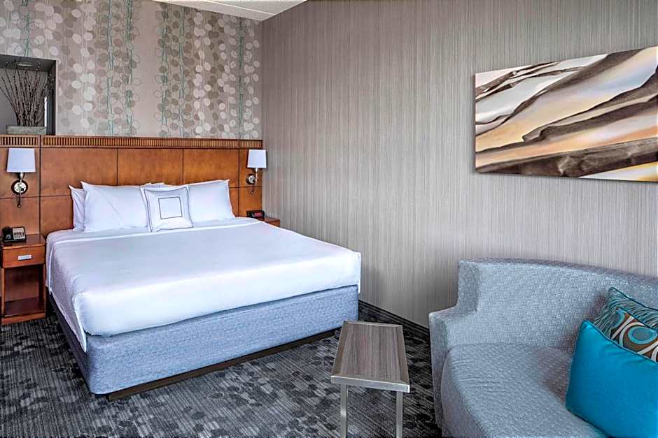 Courtyard by Marriott Stamford Downtown