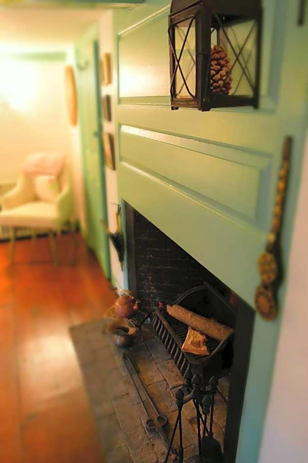 Daniels House Inn