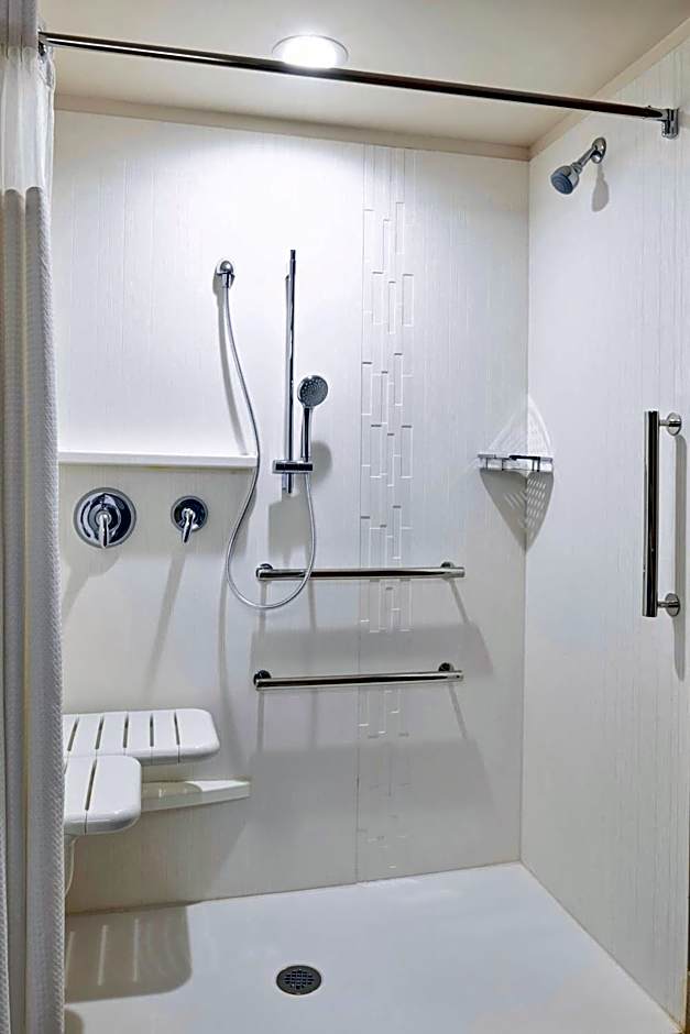 Courtyard by Marriott Jackson