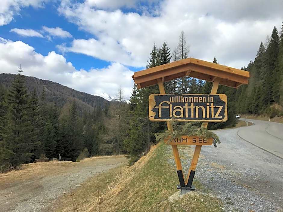 Almhaus & Almchalet Flattnitz