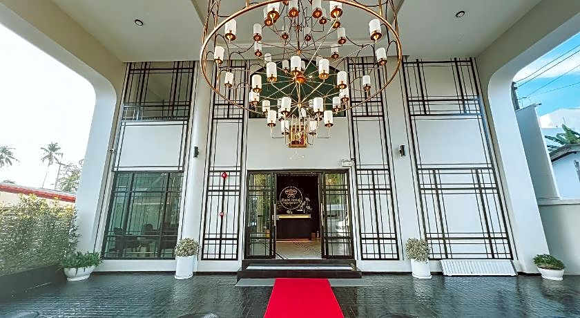 Ratri Hotel Phuket Old Town