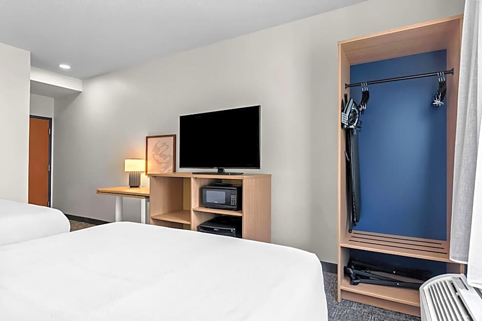 Spark by Hilton Hershey Near the Park