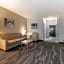 Best Western Plus Centralia Hotel & Suites