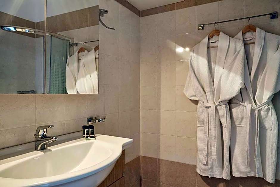 Skiathos Luxury Living