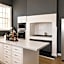 Geraldton Shoreline Lodge