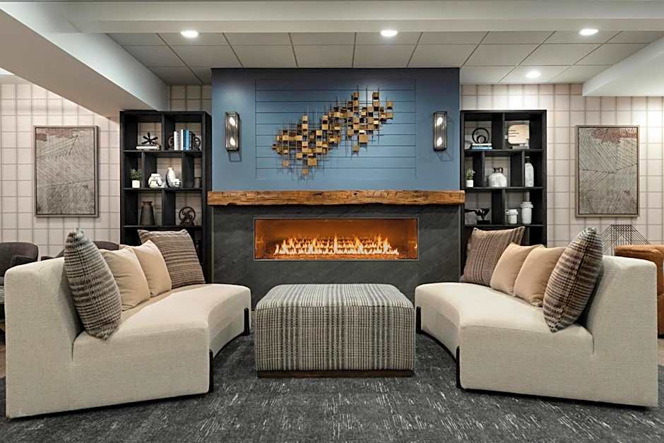 Holiday Inn Express St. Albans By IHG