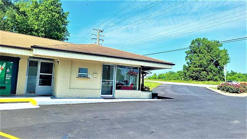 WILLIAMSTON INN