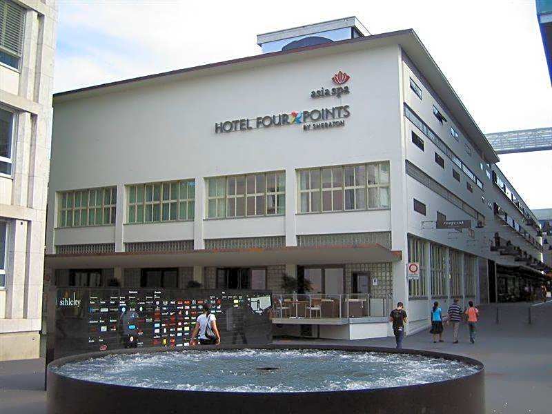 becozy Self-Check in Hotel Sihlcity