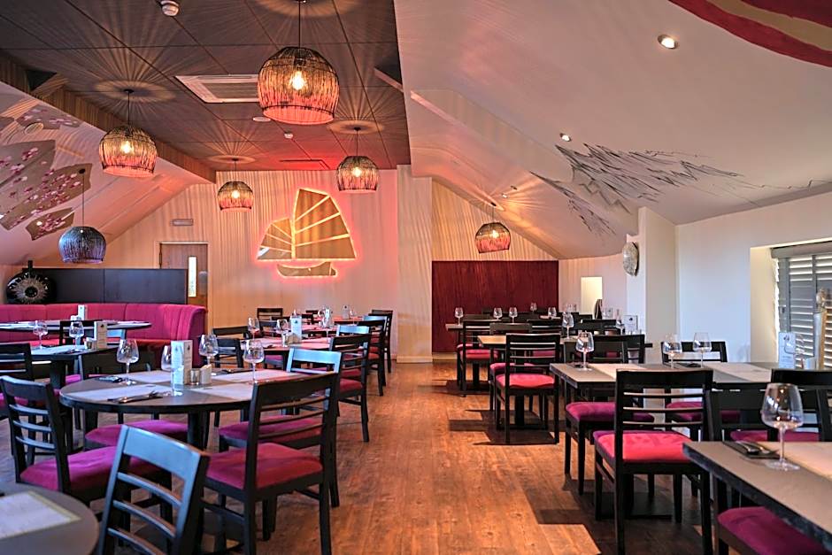 Rooms at The Dressers Arms