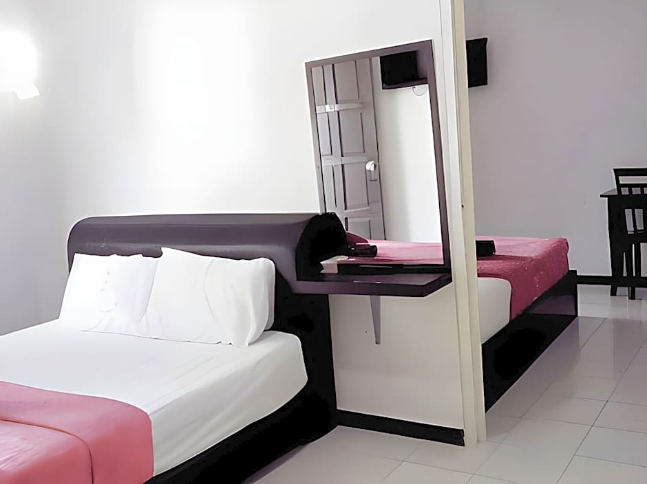 Rasa Senang Villa - Muslim Only