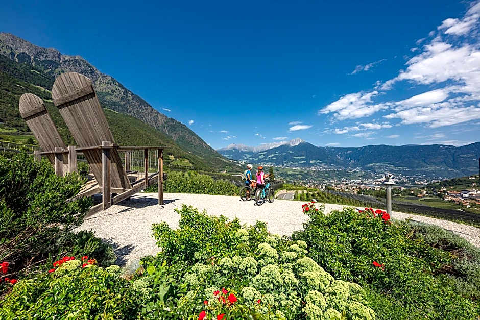 PALMENGARTEN Hotel Gstör