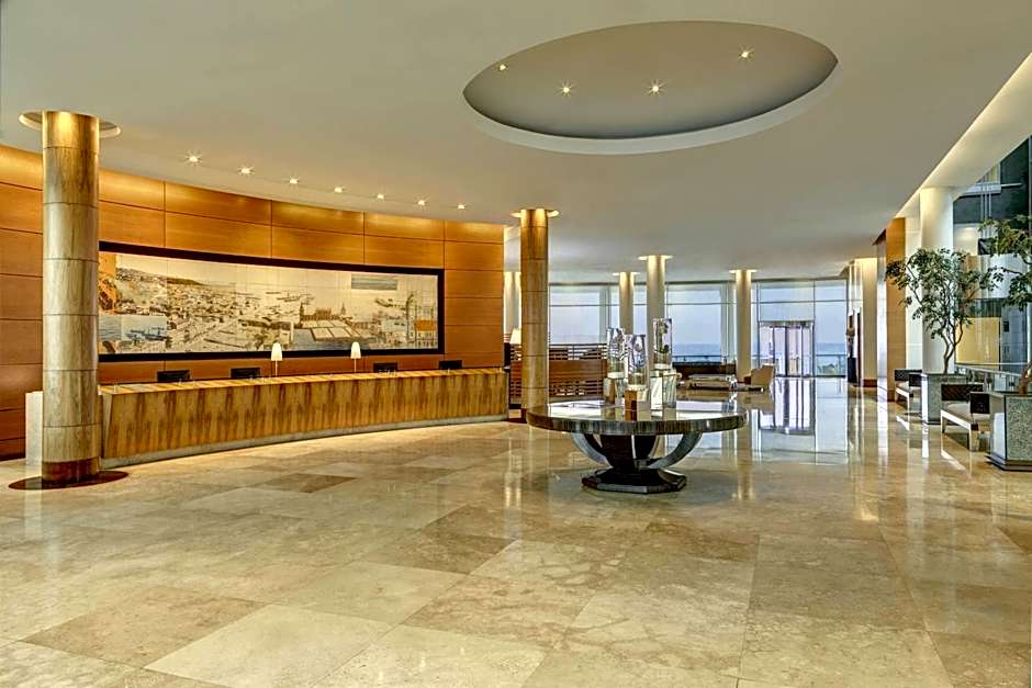 Sheraton Miramar Hotel & Convention Center