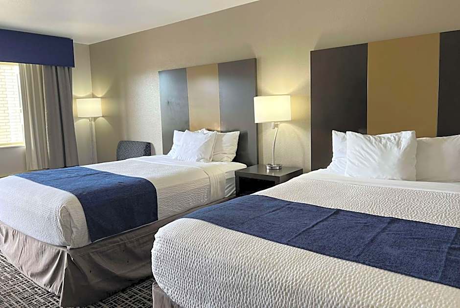 Days Inn by Wyndham Grove