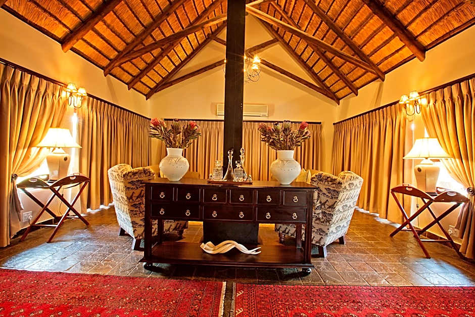 Amakhosi Safari Lodge