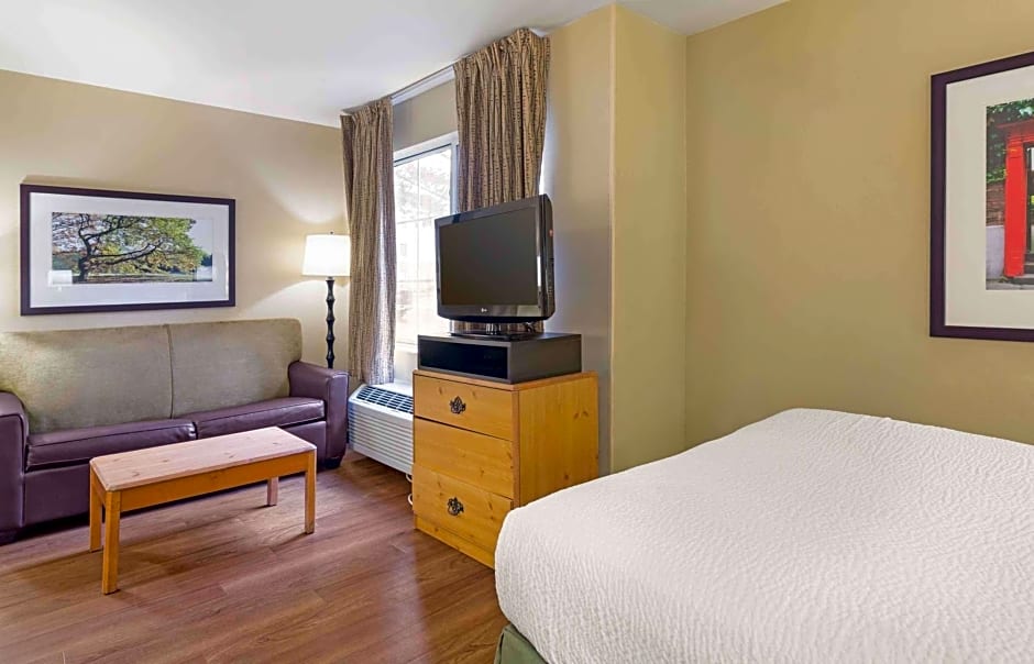 Extended Stay America Suites - Boston - Waltham - 32 4th Ave.