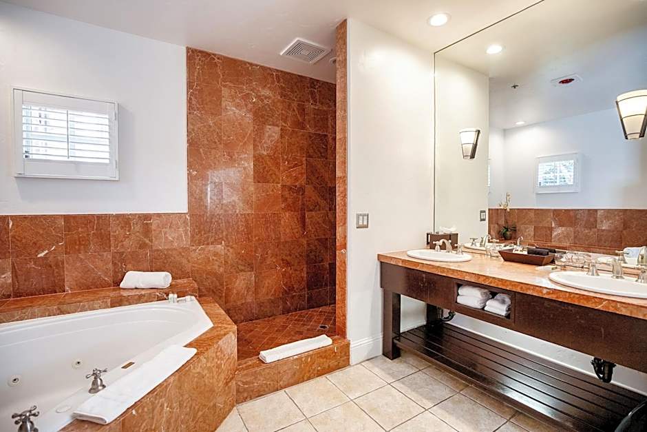 Wine & Roses Hotel Restaurant Spa Lodi