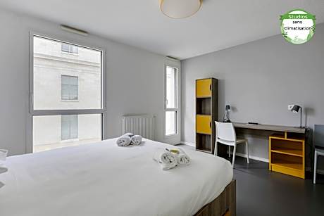 Super Economic Studio Double Bed