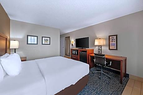 Queen Room with Ocean View