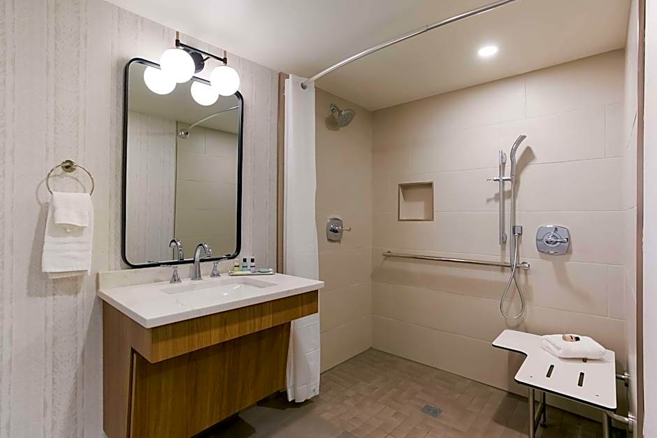 Best Western Premier The Central Hotel & Conference Center