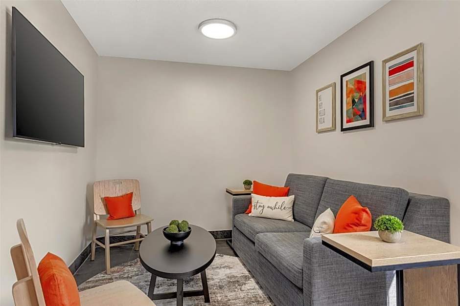 Sonesta Simply Suites Boston Burlington