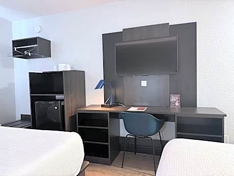 Queen Room with Two Queen Beds