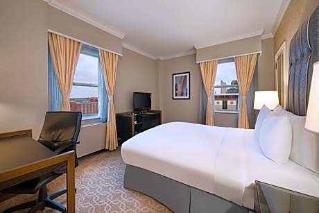 Queen Room