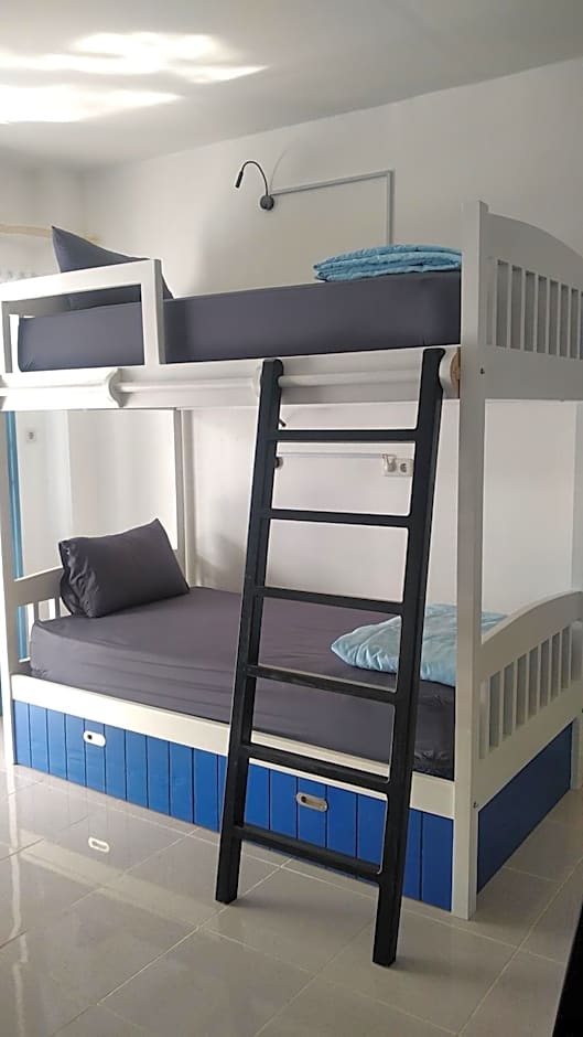 Anjo Maumere Hotel & Restaurant