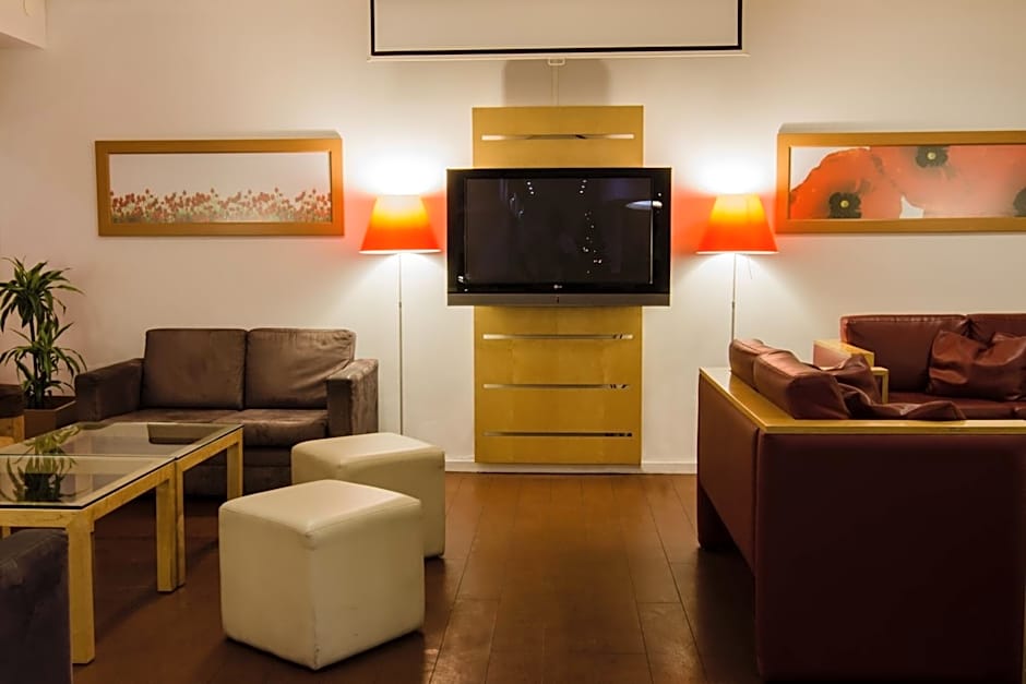 Hotel ibis Porto Sao Joao