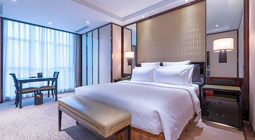 Wyndham Grand Plaza Royale Ningbo